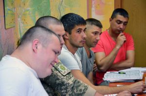 Атовці вивчають англійську на безплатних курсах