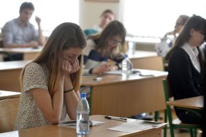 Сто шкіл беруть участь в експерименті із запровадження інтегрованого курсу природничих наук