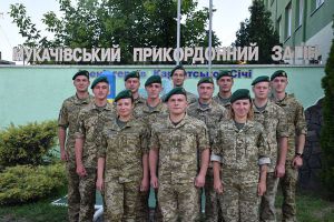 Випускники поповнили лави Мукачівського прикордонного загону