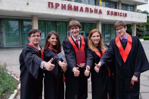 Природа єдина. Вивчати її треба за єдиними загальними принципами