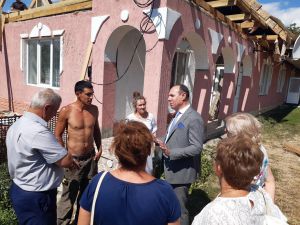 На Закарпатті постраждалі внаслідок буревію отримали допомогу