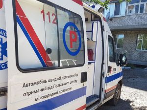 Медики обслуговують прифронтові села