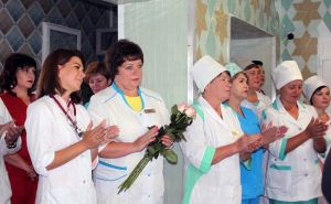 У «районці» роблять складні операції на очах