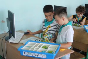 У Херсоні для розумників відкрили літню школу