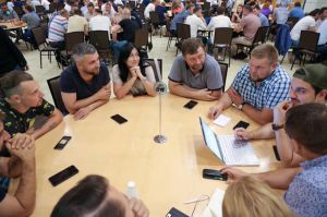 В Офісі Президента обіцяють, що в стінах Верховної Ради диктатури не буде
