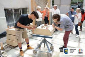 У Львові стартував міжнародний проект каменярів