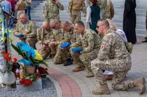 У Львові схилили голови перед подвигом захисників