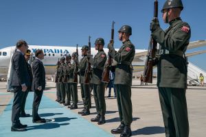 Президент перебуває з візитом у Туреччині