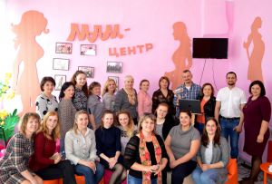 Простір для мобільних активних мам навчає успішності