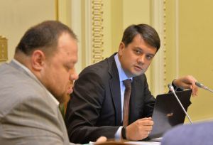 Персональний склад парламентських комітетів  визначать наступного тижня