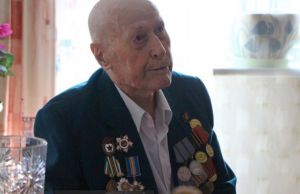 На важкому бомбардувальнику — крізь буремне століття