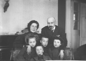 Таємниці Ірини Коцюбинської