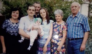На Рівненщині весільний ювілей батьків святкувала вся династія