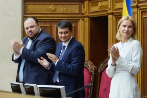 Верховна Рада дев’ятого скликання розпочала роботу 