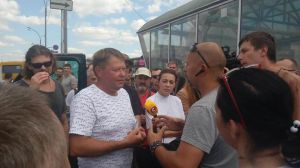 Фронтовики змусили вибачатися перевізника