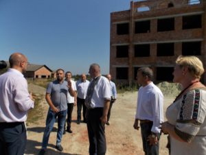 У селі Гошів споруджують навчально-культурний комплекс