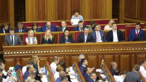 Новий Кабмін і попереднє схвалення  зняття депутатської недоторканності 