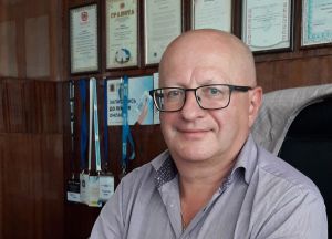 Чи ходять сімейні лікарі на виклики і де шукати допомоги у вихідні?