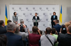 Маємо не боротися з корупцією, а перемогти її