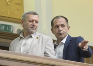 Достроково припинено повноваження всього складу Центрвиборчкому