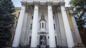Просять Президента України захистити храм у Криму