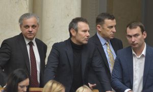 Ухвалено законопроекти про реформу органів прокуратури та перезавантаження влади