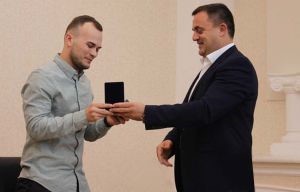 «Повертаємось у море, на службу у ВМС!»