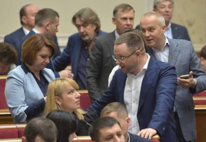 Ухвалено президентський законопроект про судову реформу
