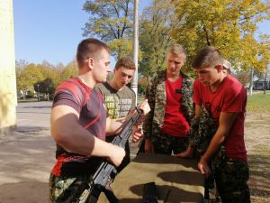 У Запоріжжі змагалися у стрільбі і співах