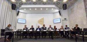 На переговори з Путіним йти, тільки маючи сильну позицію