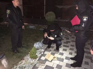 У Рівному кинули гранату в будинок власника речового ринку