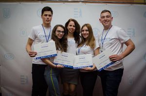 На Закарпатті студенти спробували керувати державою 