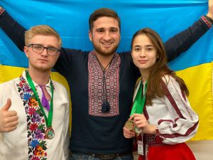 Учні МАН здобули медалі на конкурсі проектів