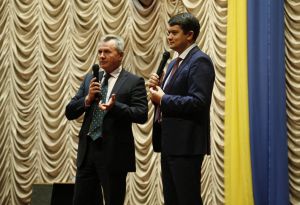 Навчатися, щоб у майбутньому змінювати країну