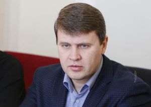 Вадим ІВЧЕНКО: «Продаємо Україну. Дешево»