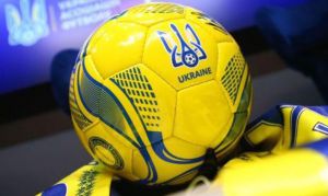 Футбол. Чемпіонат розпочнемо в Амстердамі