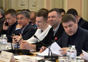 Купівля-продаж гектарів: народні обранці визначилися зі списком