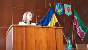 Менські лікарі втрапили у «вилку» між двома радами