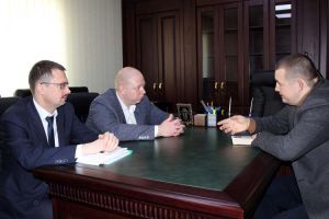 Обговорили захист прав громадян в умовах збройного конфлікту