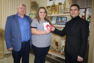 Молодий фахівець — лікарка Надія Гончаренко отримала квартиру