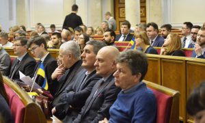 Ухвалити Національну стратегію та запустити Спеціалізований суд з питань інтелектуальної власності