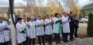 Мережа лікарень розвивається. Чи будуть у них лікарі?