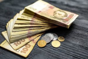 Про діру в бюджеті  та цифровізацію країни
