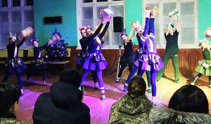 Жителі Нової Каховки вітають 57 ОМПБр зі святами