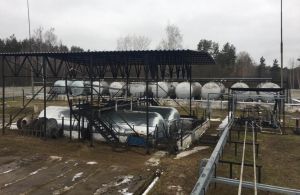 На Сумщині виявили три підпільні міні-заводи, на яких «бодяжили» різноманітне пальне