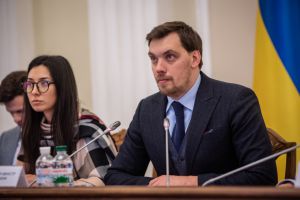 Прем’єр — тіньовому бізнесу:  «Легалізуйтесь або закривайтесь»