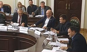Візьмуться за кооперацію і пестициди