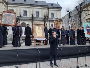 Івано-Франківськ: Демонструймо згуртованість власним прикладом