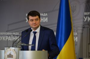 Проміжний звіт прем’єра має відбутися у лютому
