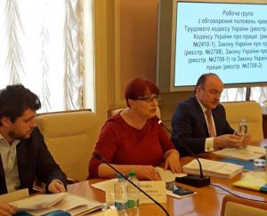 Дискусія навколо закону про працю має бути професійною